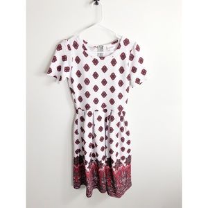 Lularoe Amelia Dress Size Small Red and White